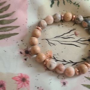 Hand designed pink zebra & rosewoo d essential oil stretch bracelet sz 7